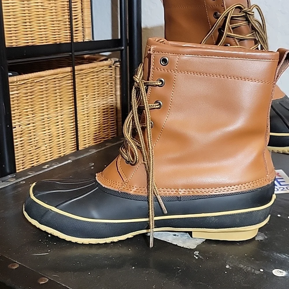 MERONA Winter Rain Boots 8